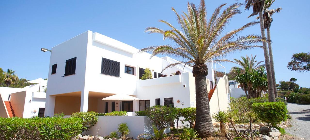 Apartamentos Club Cala Azul Сан-Карлос-де-Перальта Экстерьер фото
