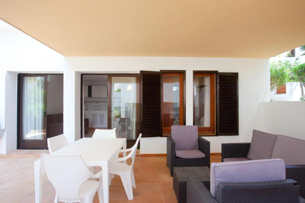 Apartamentos Club Cala Azul Сан-Карлос-де-Перальта Экстерьер фото